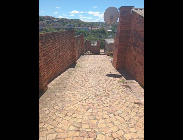 3 BEDROOM PROPERTY TO RENT IN KINGSWOOD
